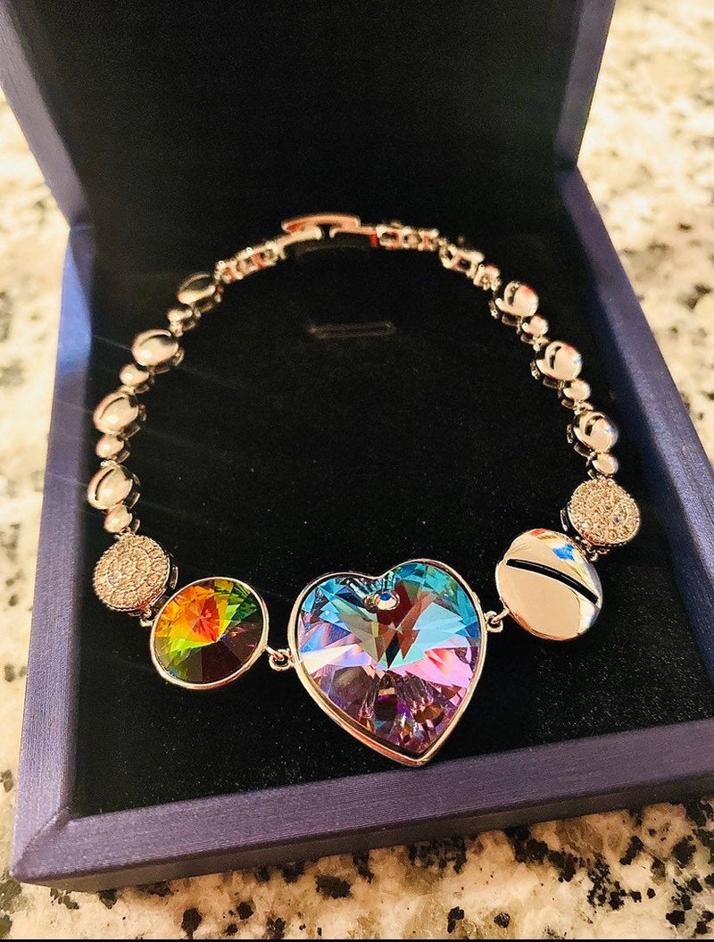 aphrodite bracelet